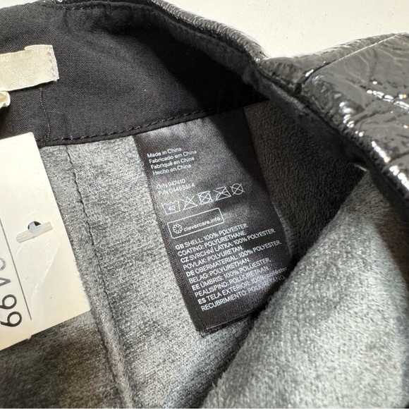 H&M Black Faux Patent Leather Textured Mini Skirt Zip Back NWT Women’s Size 8 - Picture 5 of 7